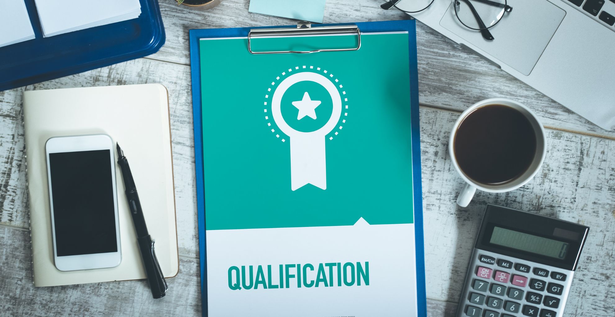 benefits of becoming an RA