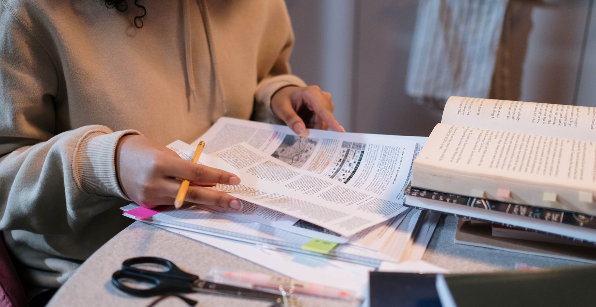 scholarships for transfer students